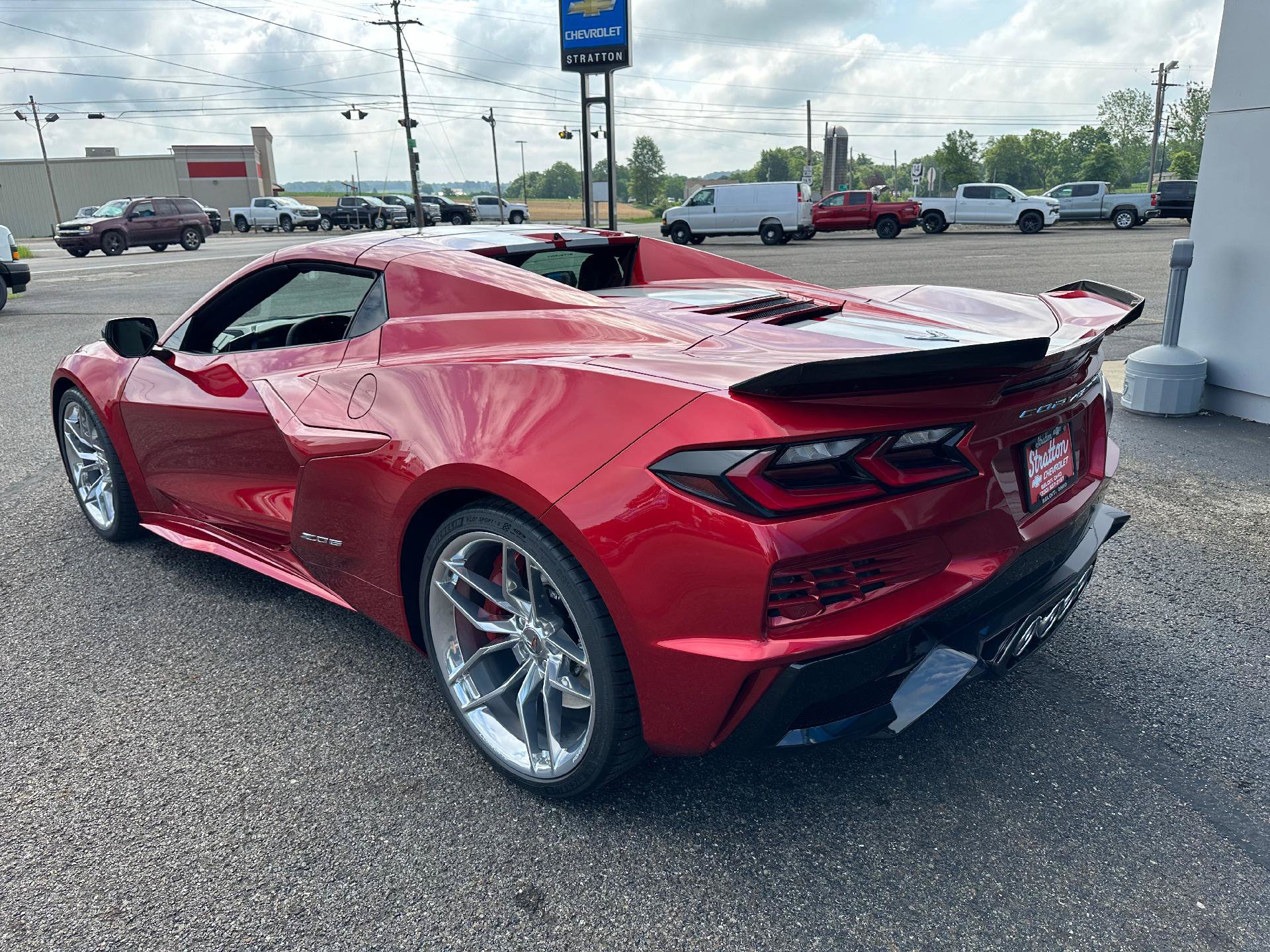 New 2026 Chevrolet Corvette Z06 w/ Chrome Exterior Badge Package RWD image 6