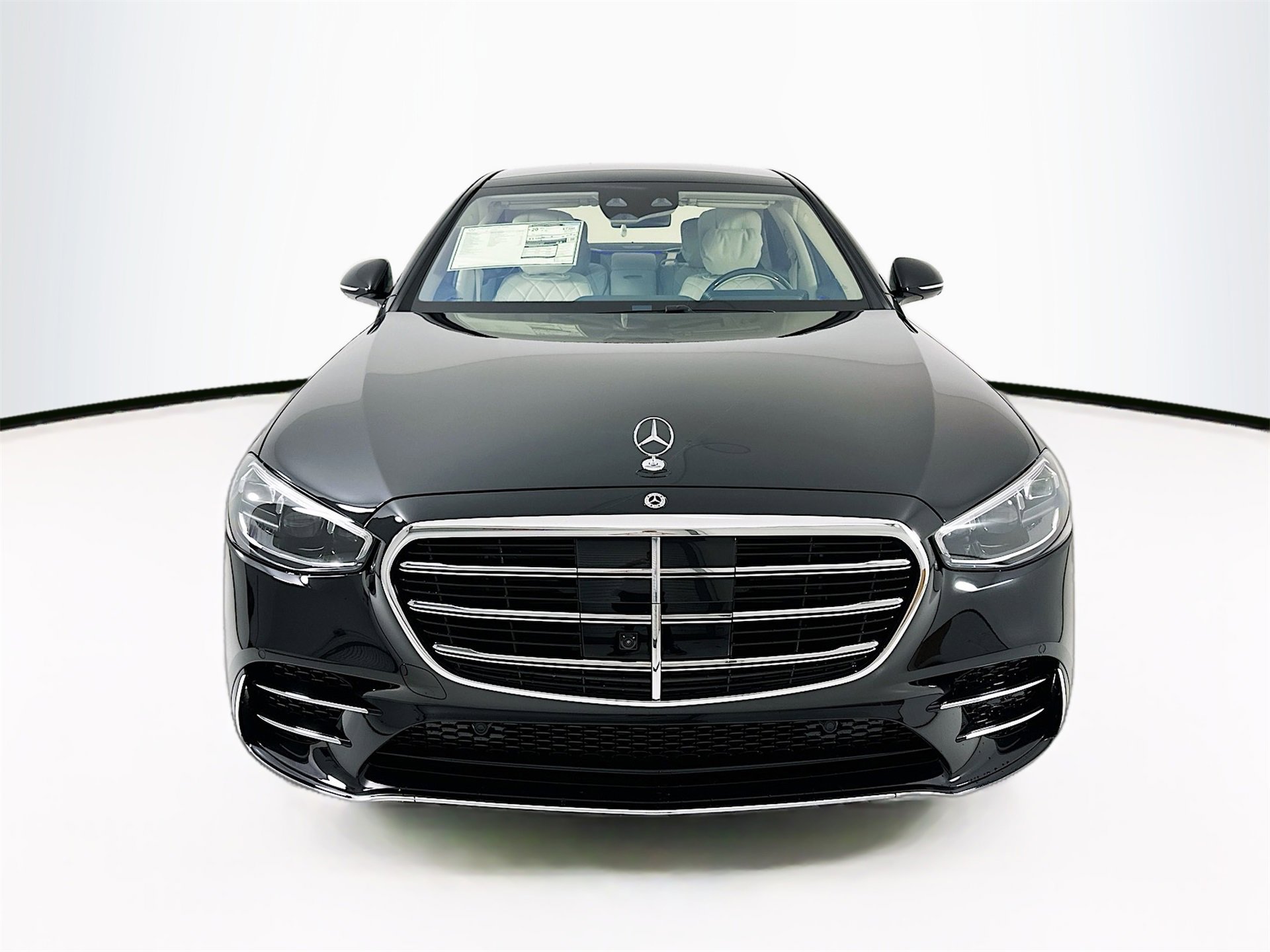 New 2026 Mercedes-Benz S 580 4MATIC Sedan image 2