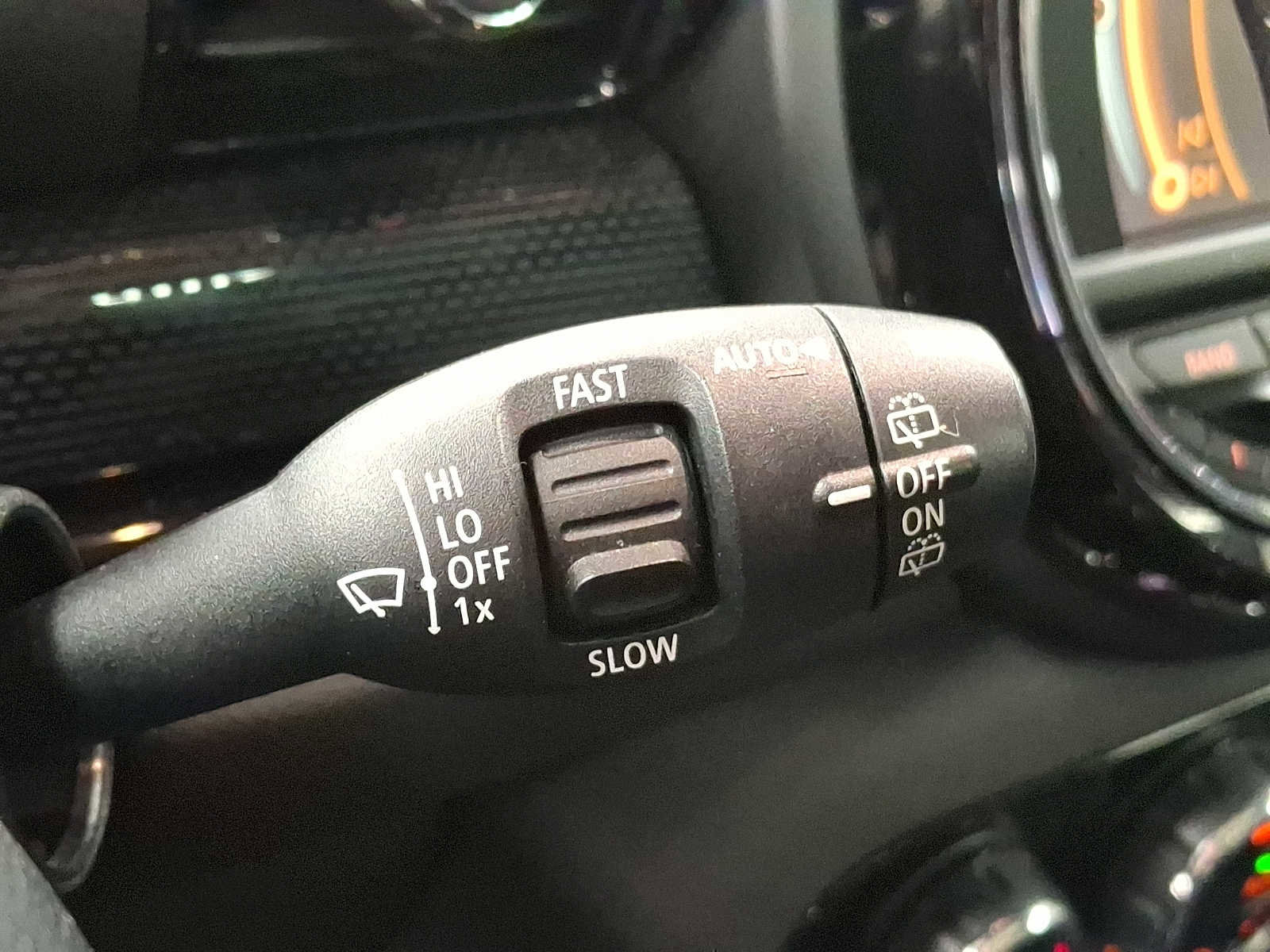 Used 2017 MINI Cooper Clubman S image 24