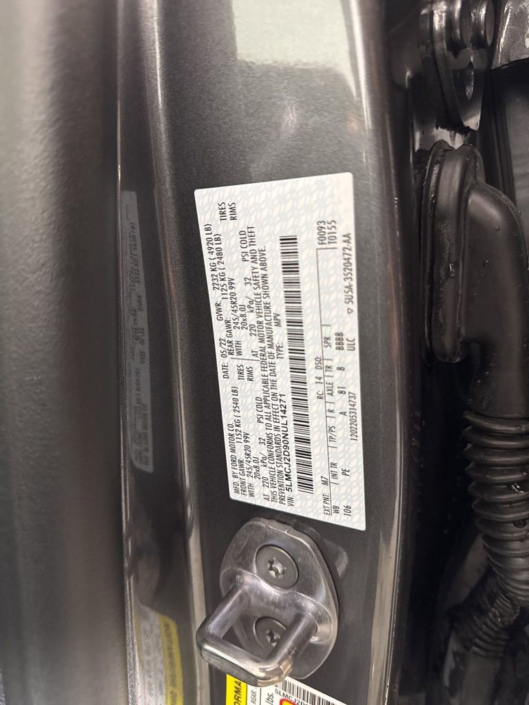 Certified 2022 Lincoln Corsair Reserve w/ Equipment Group 201A image 60