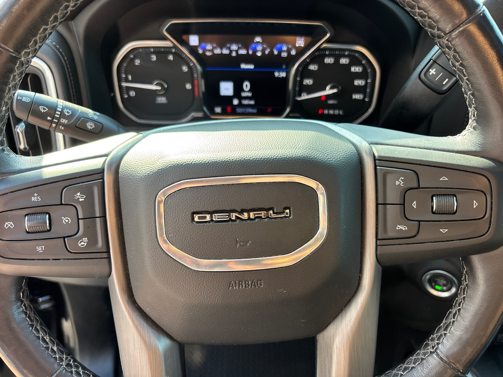 Used 2022 GMC Sierra 1500 Denali w/ Denali Premium Package AWD/4WD image 16