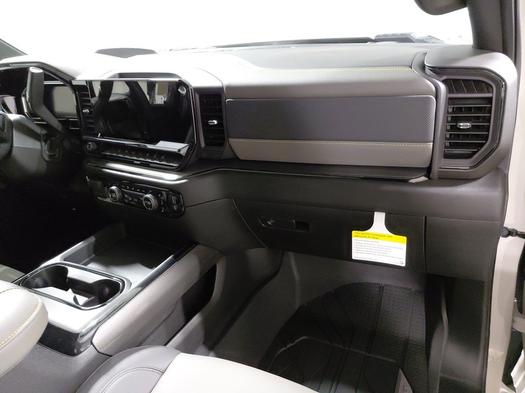 New 2026 Chevrolet Silverado 2500 ZR2 w/ LPO, Dark Essentials Package image 24