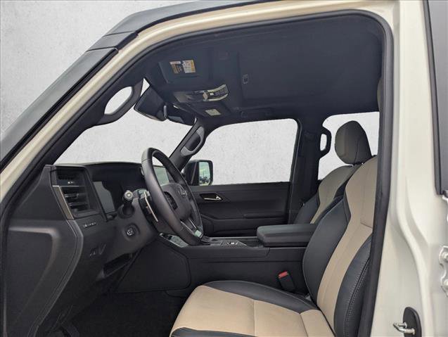 Used 2024 Lexus GX 550 image 8