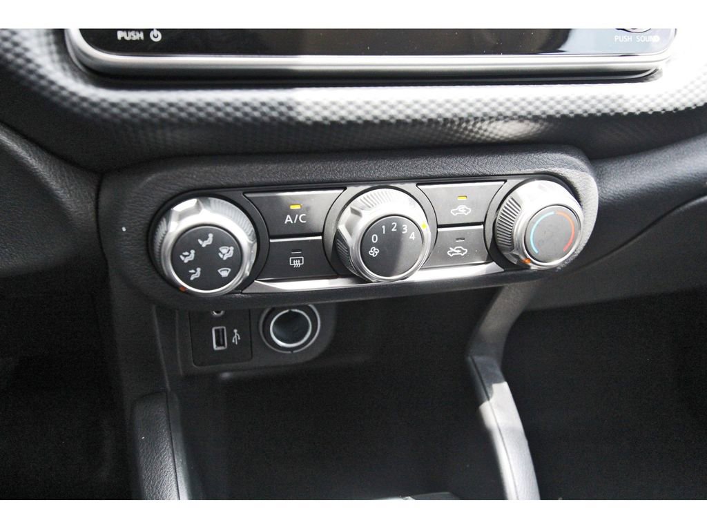 Used 2025 Nissan Kicks Play S FWD image 20