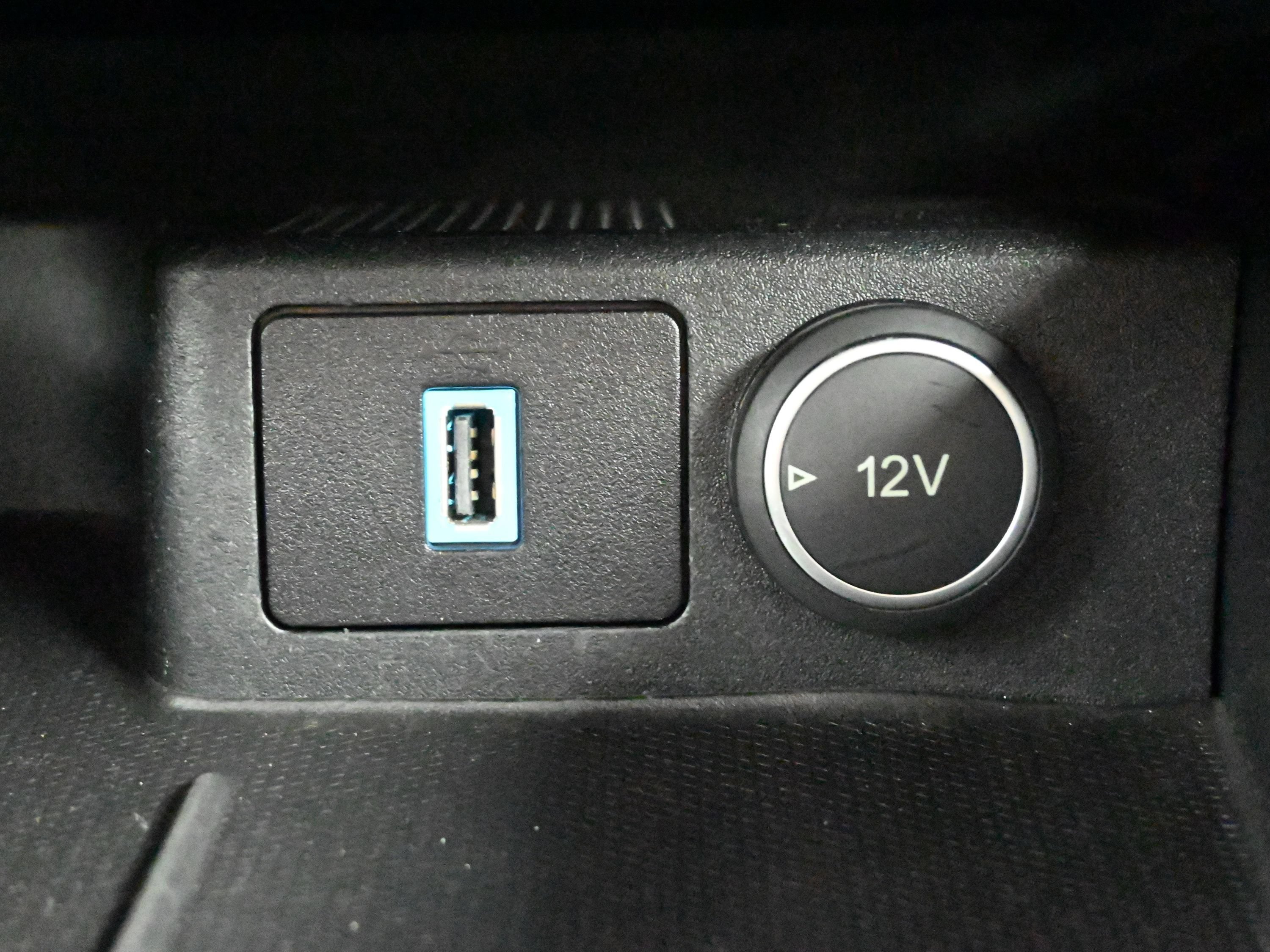 Used 2020 Ford Escape SE AWD/4WD image 18