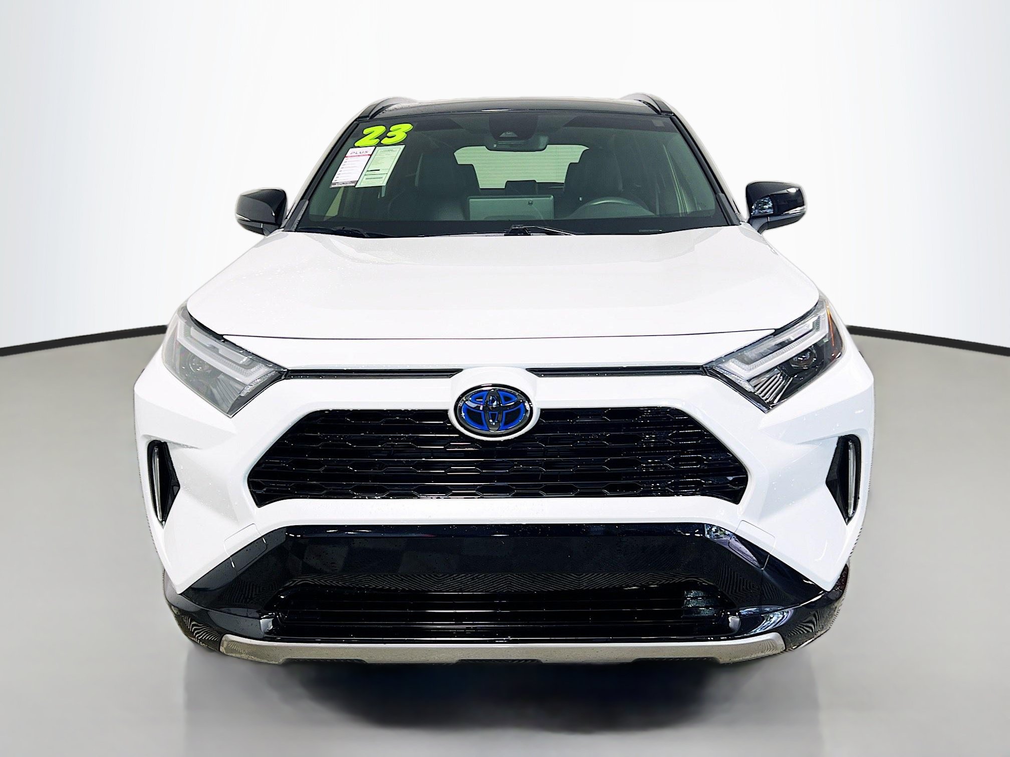Used 2023 Toyota RAV4 XSE AWD/4WD image 11