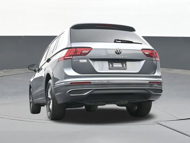 Used 2022 Volkswagen Tiguan SE image 49