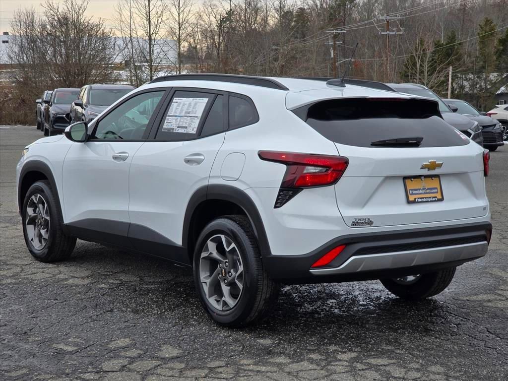 New 2026 Chevrolet Trax LT w/ Driver Confidence Package FWD image 19