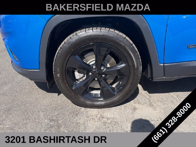 Used 2020 Jeep Cherokee Latitude Plus FWD image 18