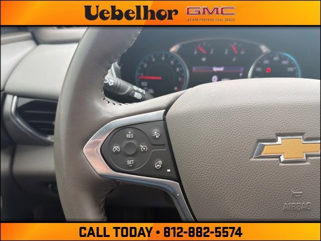 Used 2021 Chevrolet Traverse LT AWD/4WD image 35