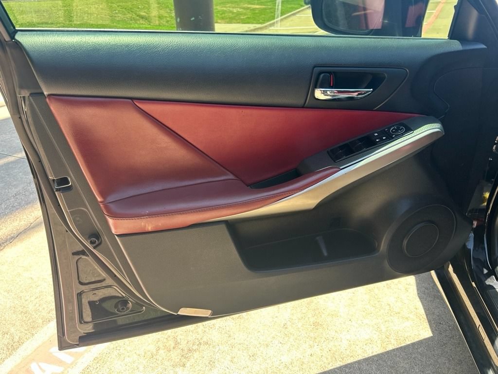 Used 2015 Lexus IS 250 w/ F-Sport Package RWD image 11