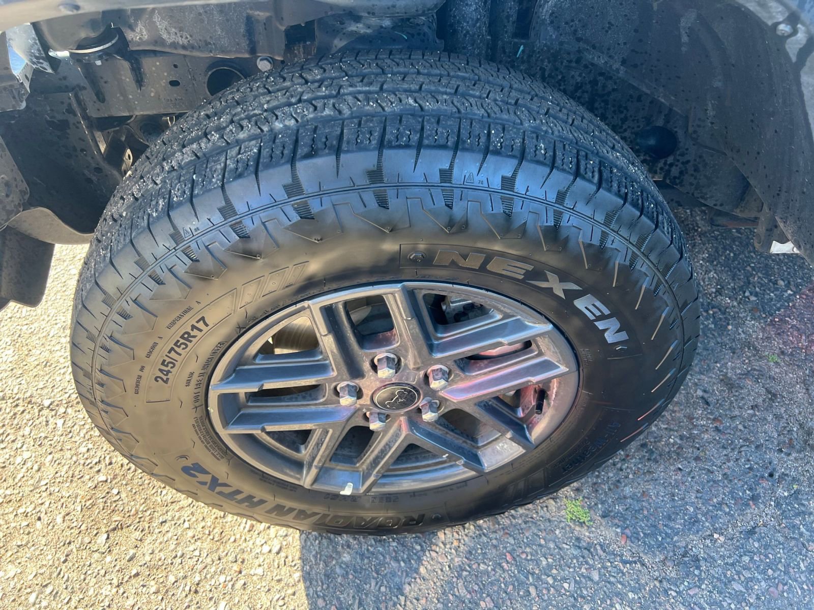 Used 2025 Jeep Wrangler Sport S image 30