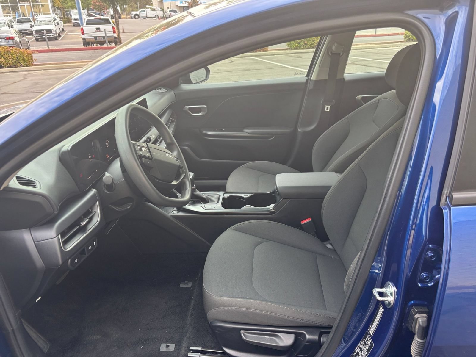 Used 2026 Kia K4 FWD image 25