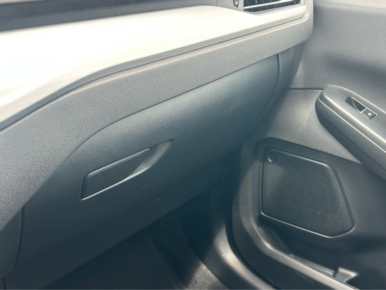 Used 2025 Ford Escape Platinum AWD/4WD image 43