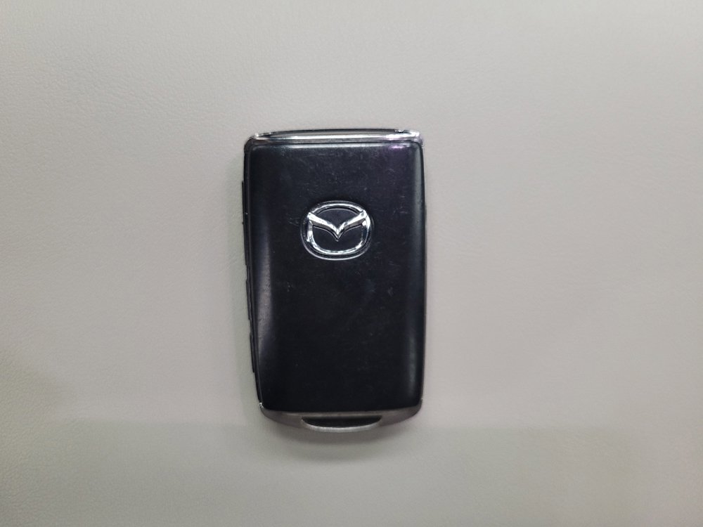 Used 2019 MAZDA MAZDA3 Sedan w/ Preferred Package image 33