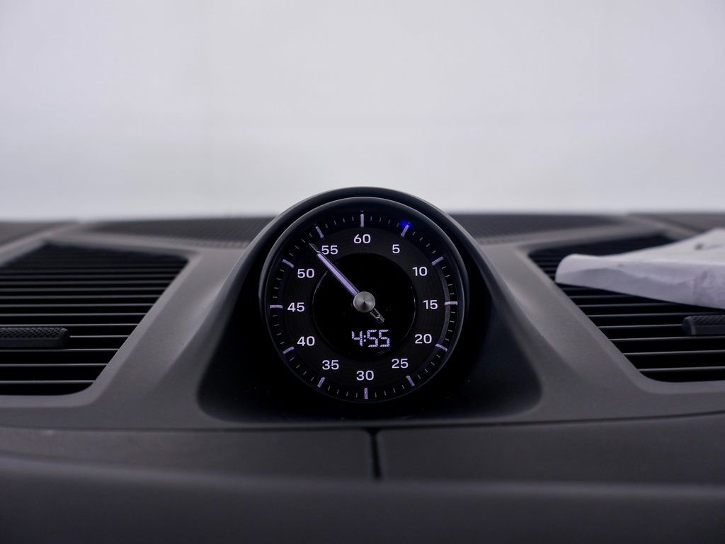 New 2025 Porsche Cayenne Turbo image 19
