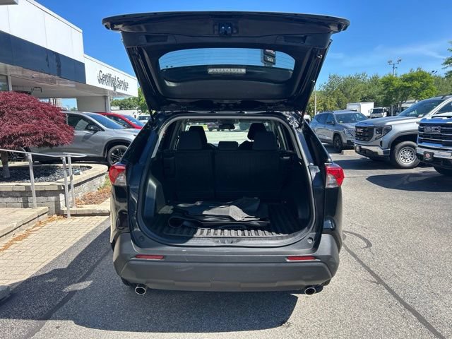 Used 2020 Toyota RAV4 LE w/ All Weather Liner Package AWD/4WD image 34