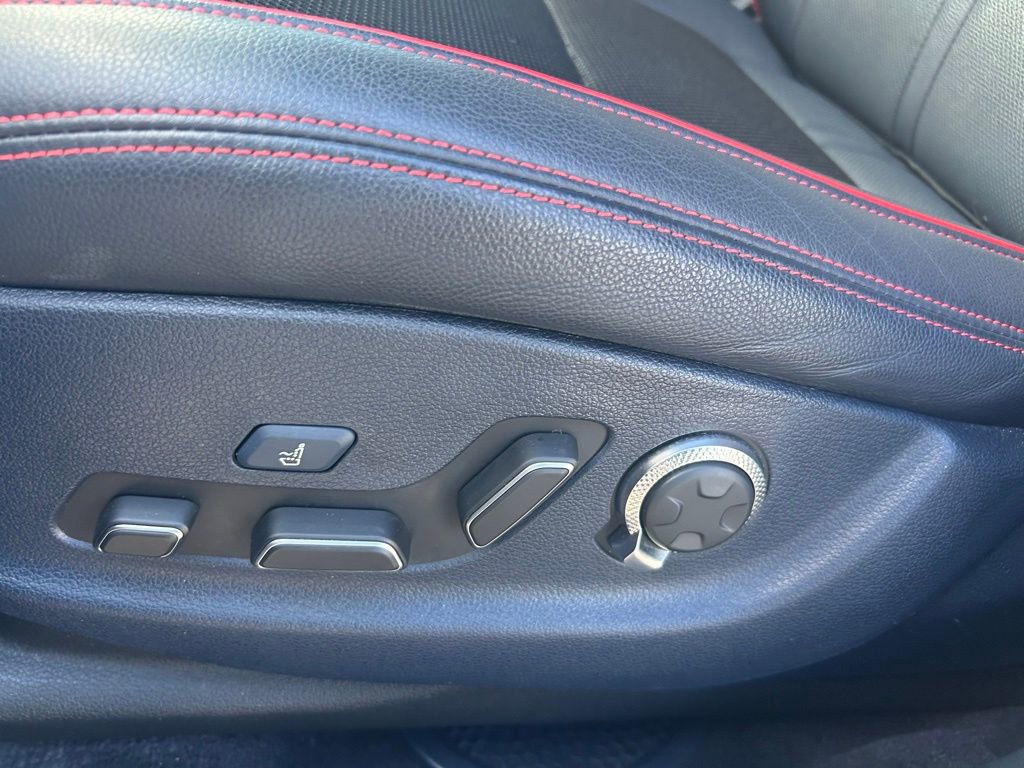 Used 2023 Genesis GV70 2.5T w/ Sport Prestige Package image 51