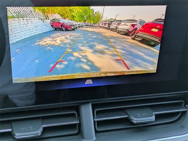 New 2026 Chevrolet Trax LT w/ Driver Confidence Package image 17