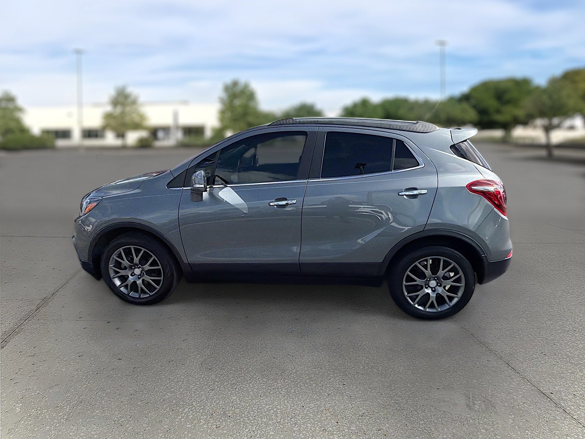Used 2019 Buick Encore Sport Touring w/ Safety Package image 4
