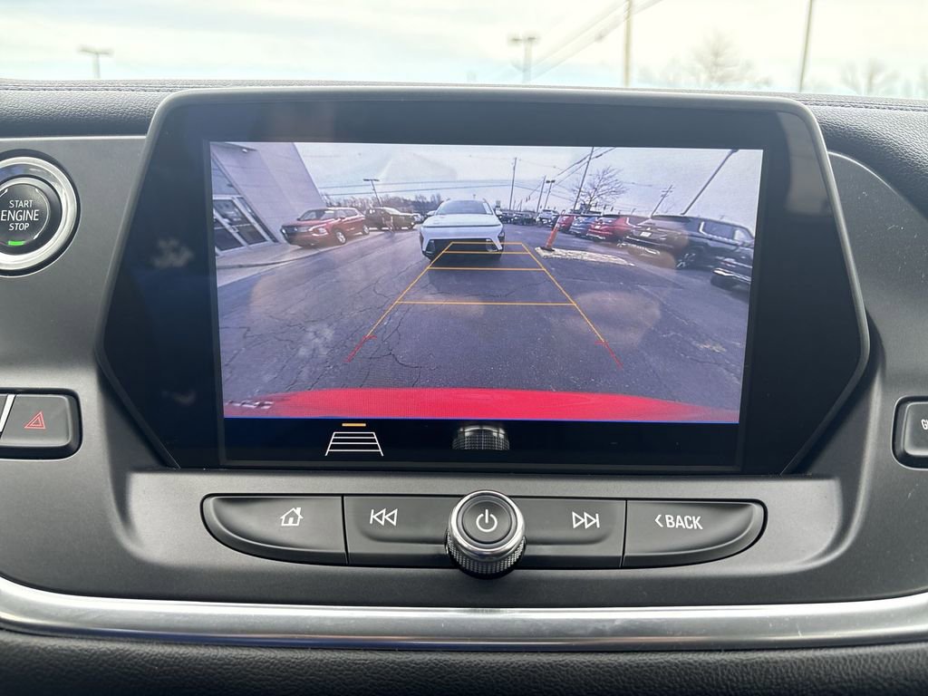 Used 2020 Chevrolet Blazer LT image 21