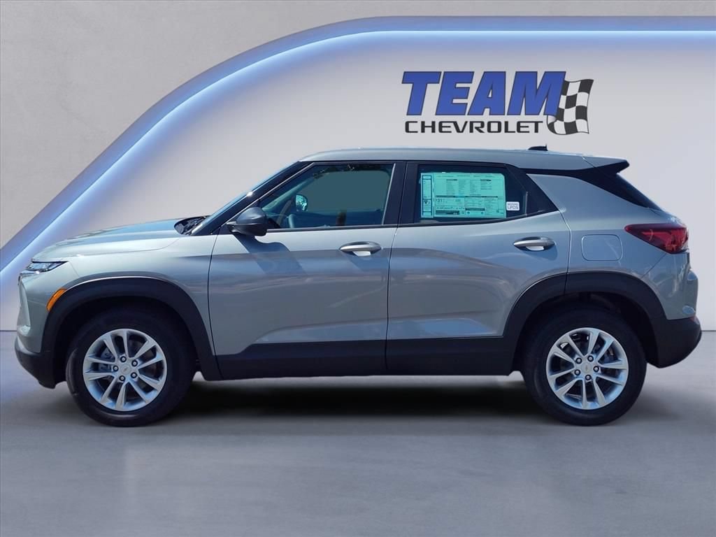 New 2026 Chevrolet TrailBlazer LS FWD image 2