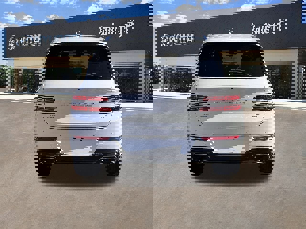 Used 2024 Genesis GV80 2.5T image 14