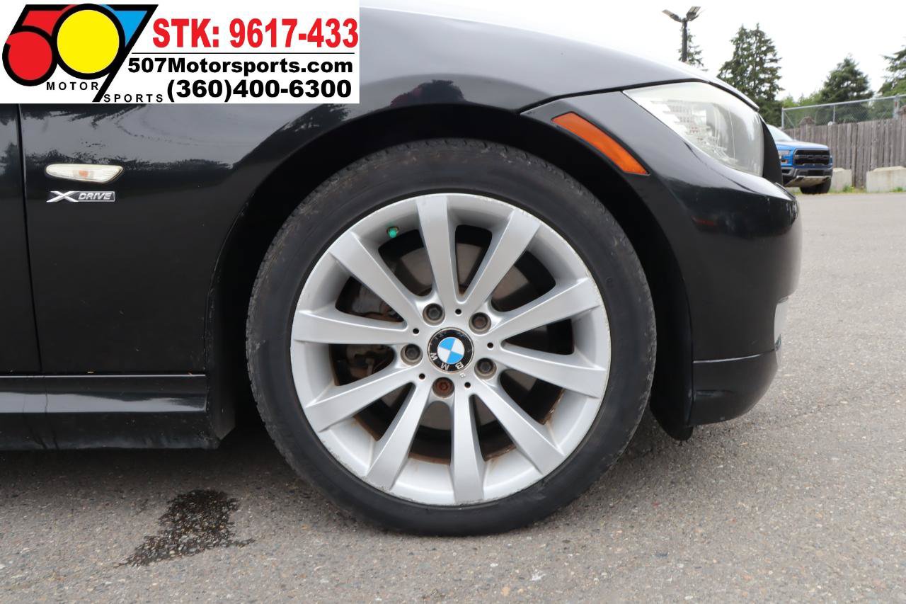 Used 2011 BMW 328i xDrive Sedan AWD/4WD image 22