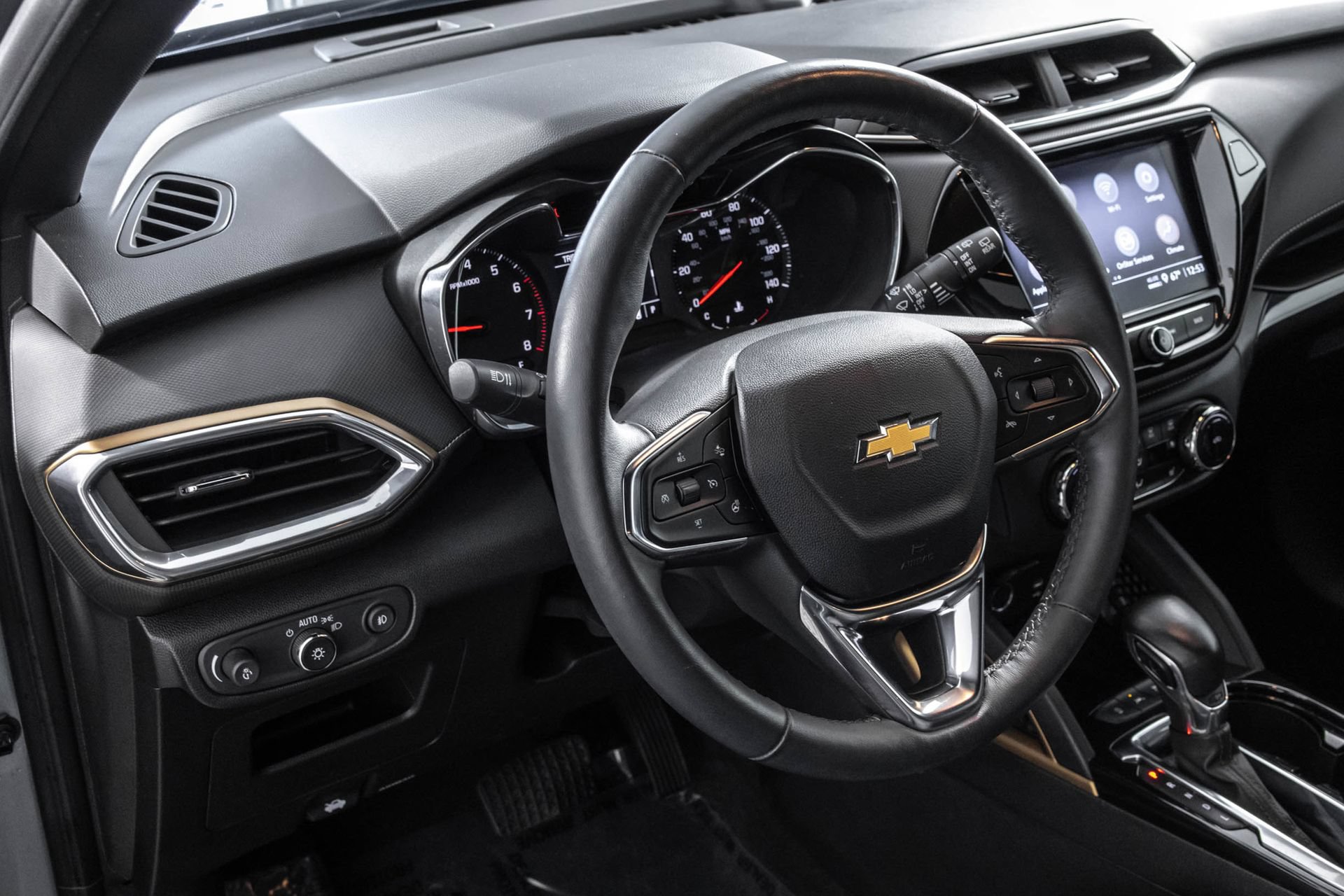 Used 2023 Chevrolet TrailBlazer ACTIV w/ Convenience Package FWD image 33