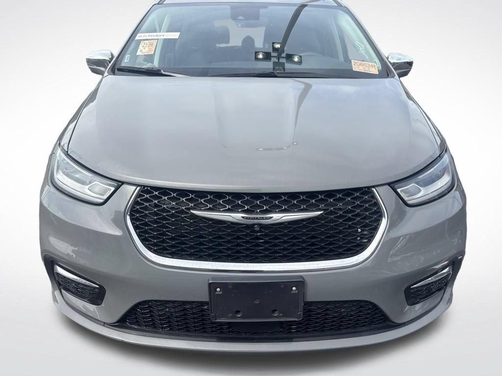 Used 2022 Chrysler Pacifica Limited FWD image 10