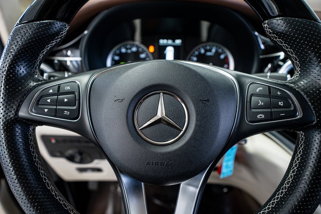 Used 2020 Mercedes-Benz Metris Passenger image 34