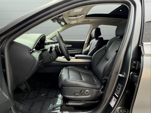 Used 2024 Genesis GV70 2.5T w/ Select Package AWD/4WD image 9