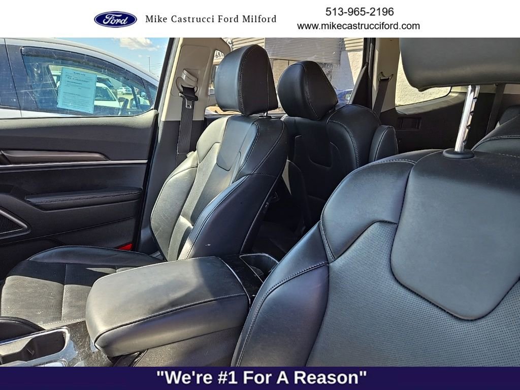 Used 2024 Kia Telluride S w/ S Sunroof Package image 8