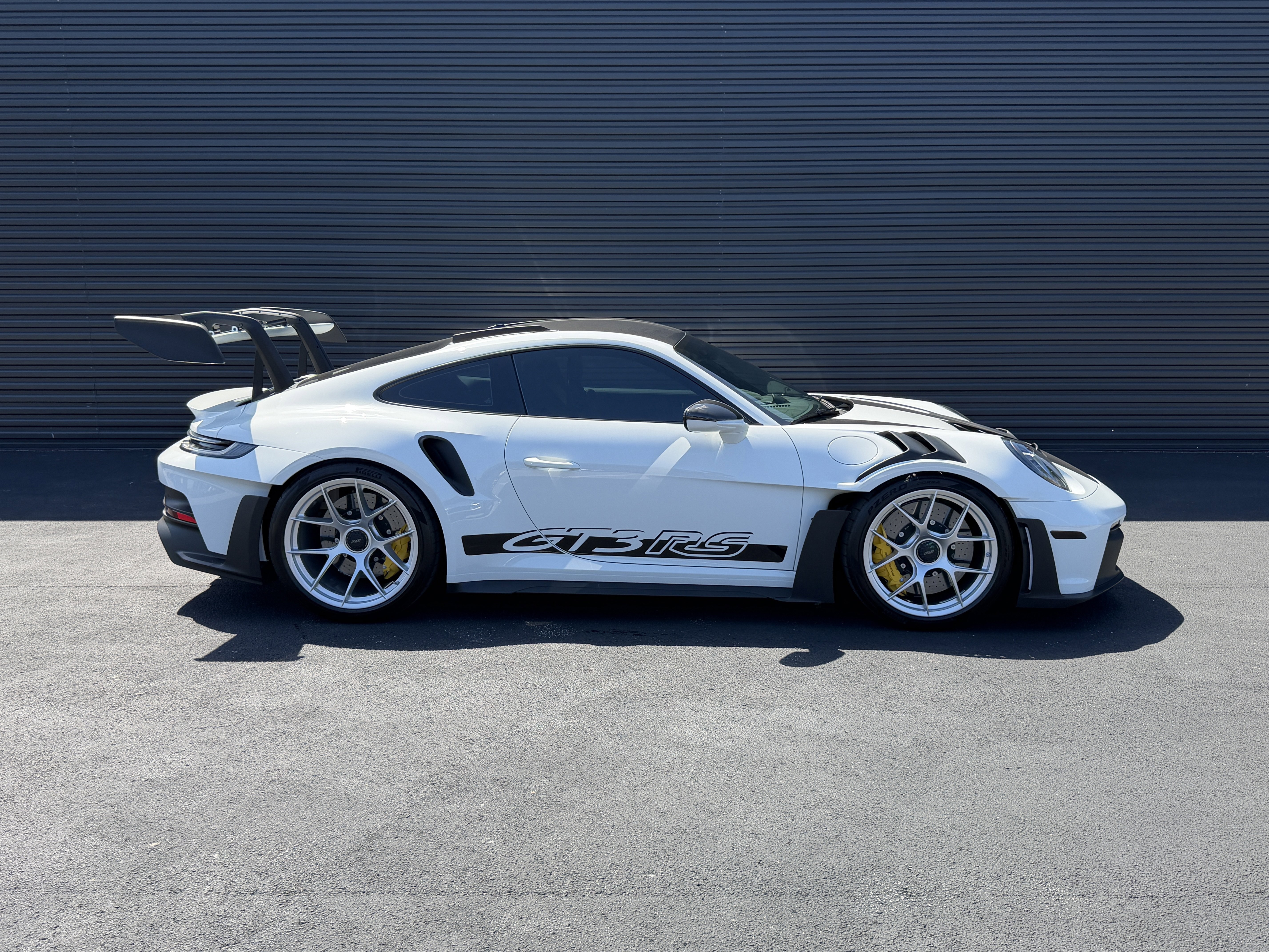 Used 2025 Porsche 911 GT3 RS image 8