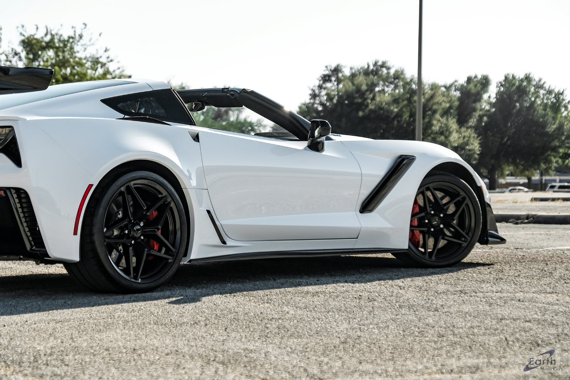 Used 2019 Chevrolet Corvette ZR1 RWD image 26