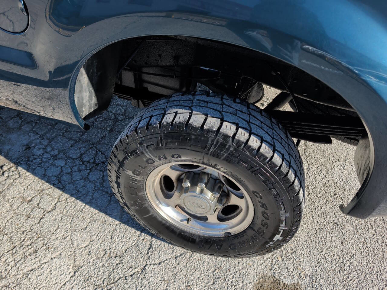 Used 1999 Ford F250 Lariat image 12