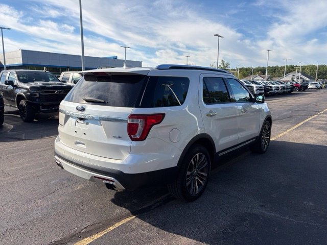 Used 2016 Ford Explorer Platinum AWD/4WD image 5
