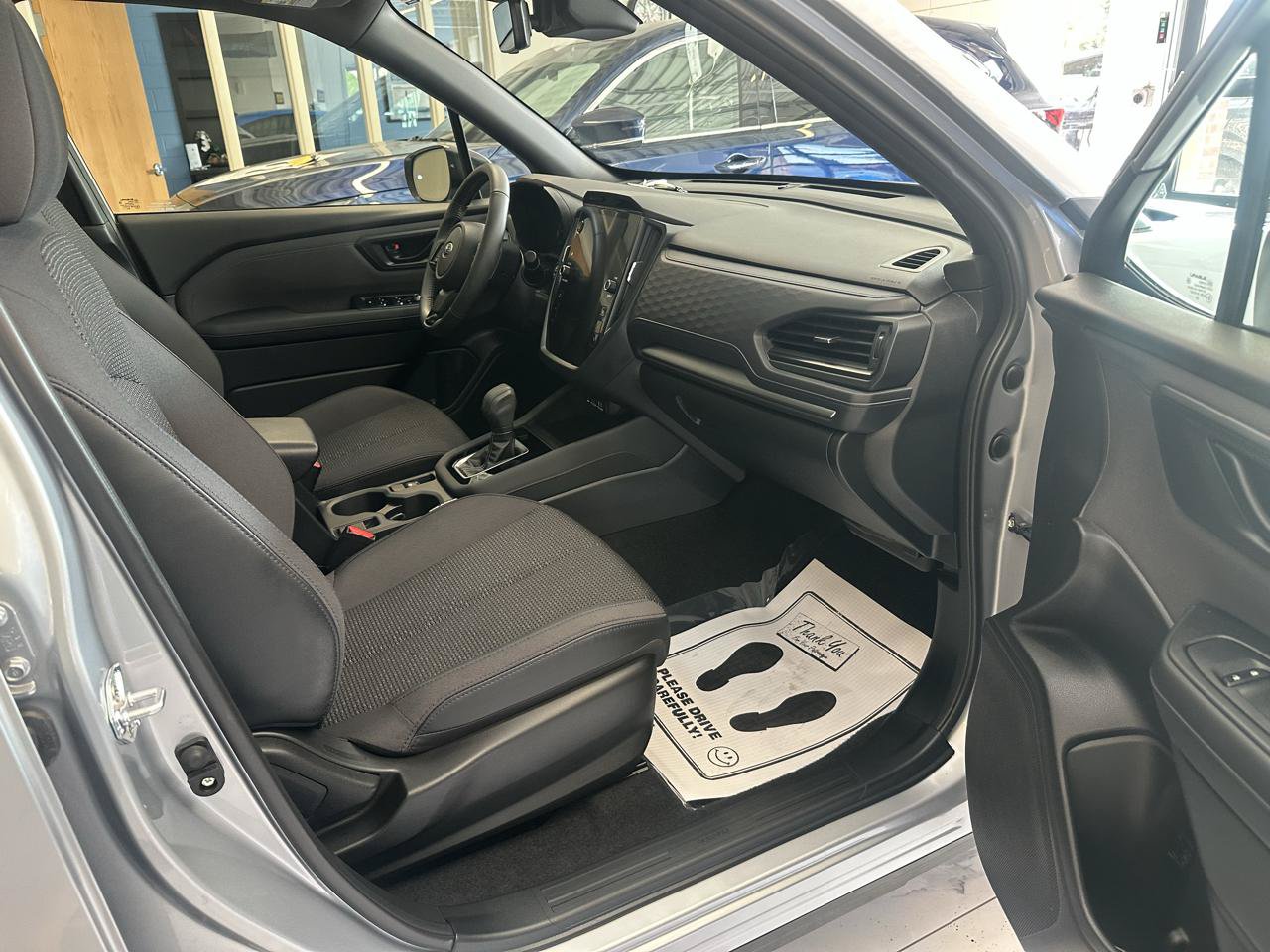Used 2025 Subaru Forester Premium AWD/4WD image 18