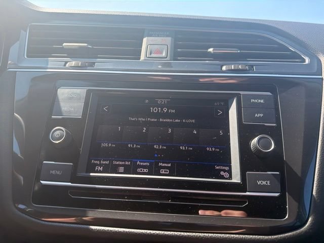 Used 2022 Volkswagen Tiguan S FWD image 30