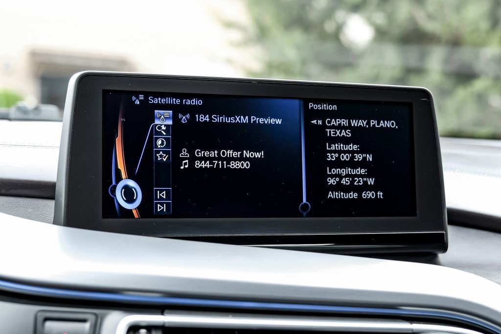 Used 2015 BMW i8 image 31