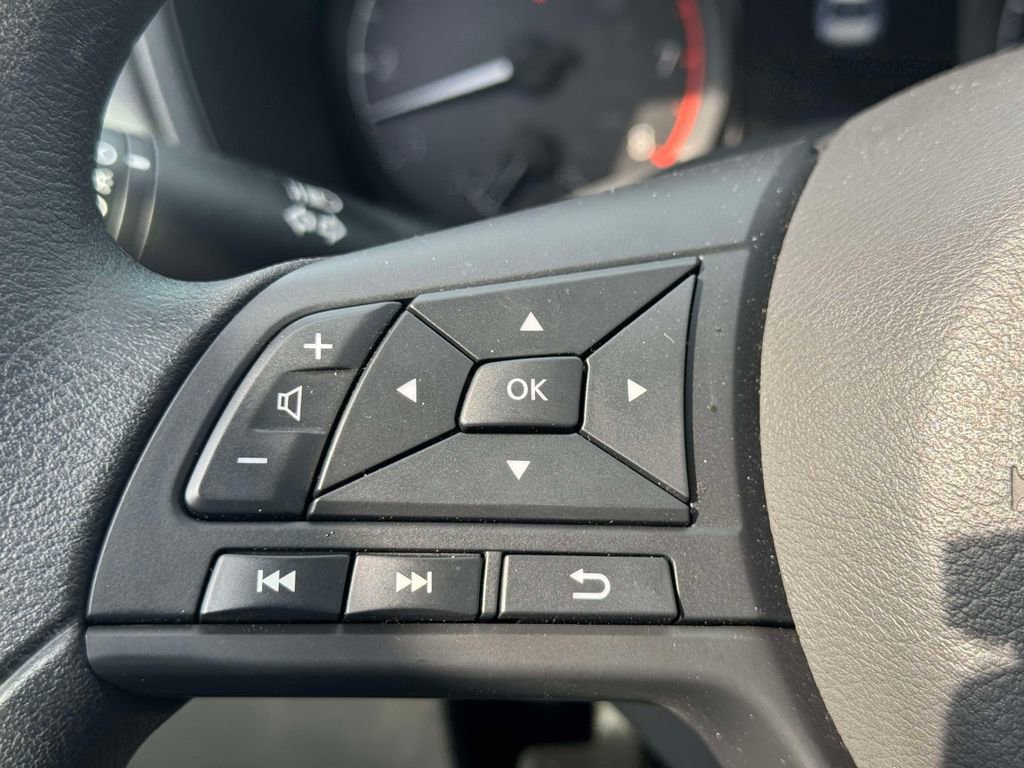 Used 2025 Nissan Altima 2.5 S FWD image 19
