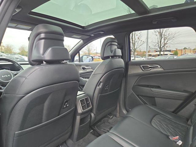Used 2024 Kia Sportage X-Line w/ X-Line Premium Package image 15