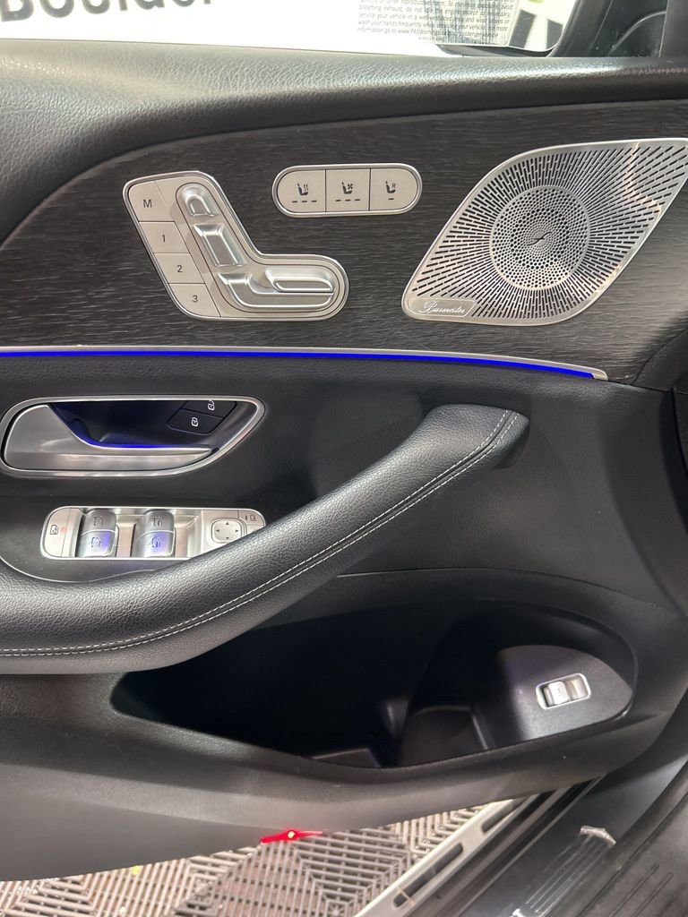 Used 2020 Mercedes-Benz GLS 450 4MATIC image 33