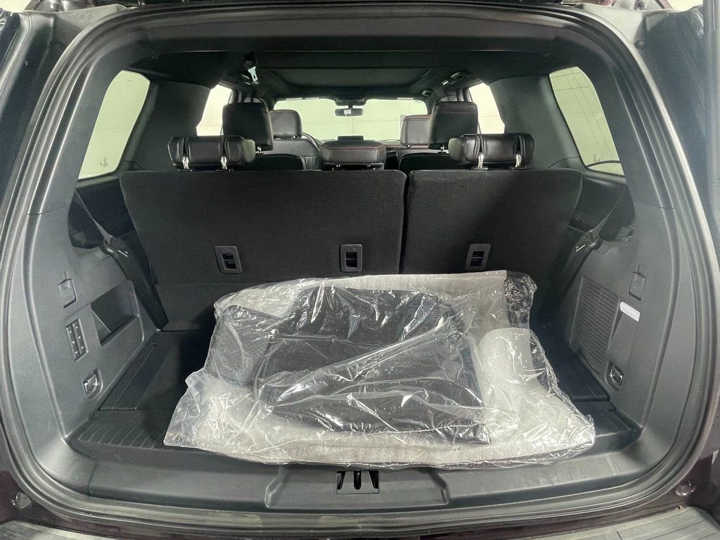 Used 2024 Ford Expedition Limited image 7