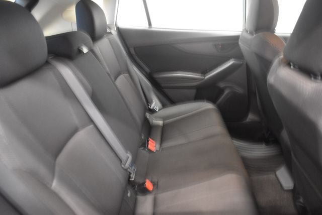 Used 2018 Subaru Impreza 2.0i Premium w/ Eyesight & BSD & Rcta AWD/4WD image 17