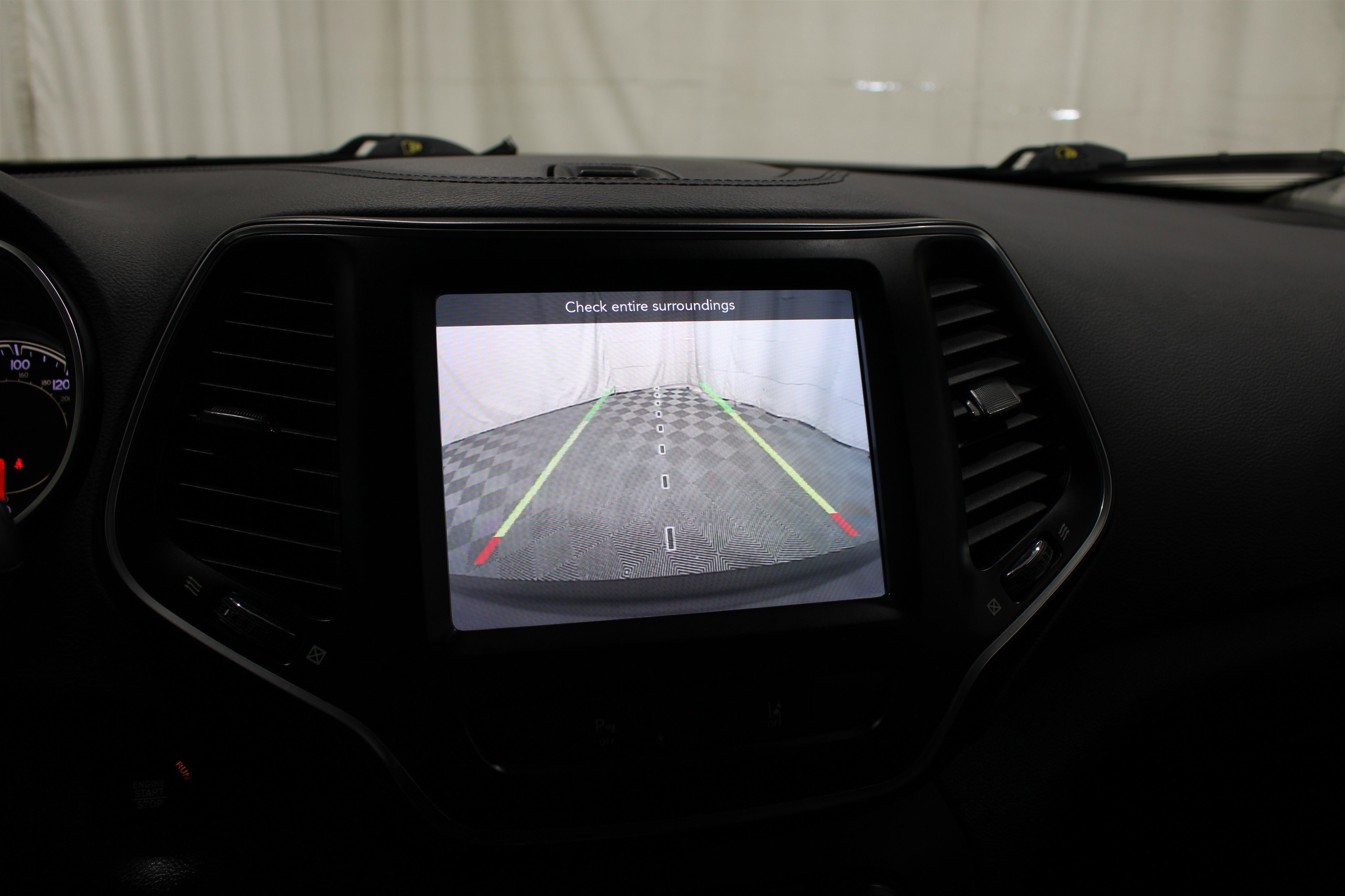 Used 2022 Jeep Cherokee Latitude Lux image 15