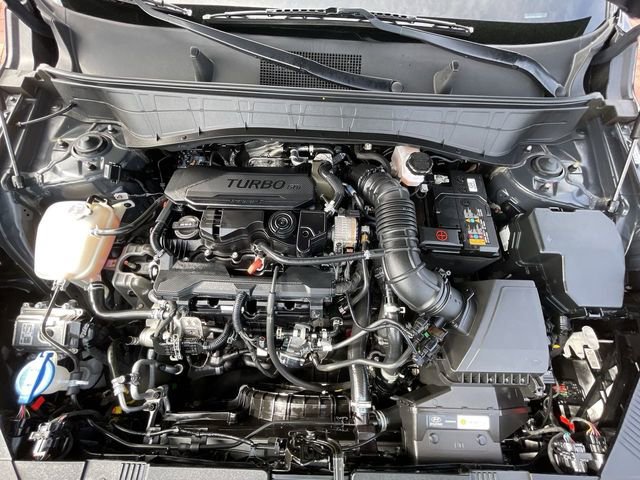 Used 2024 Hyundai Kona Limited FWD image 26