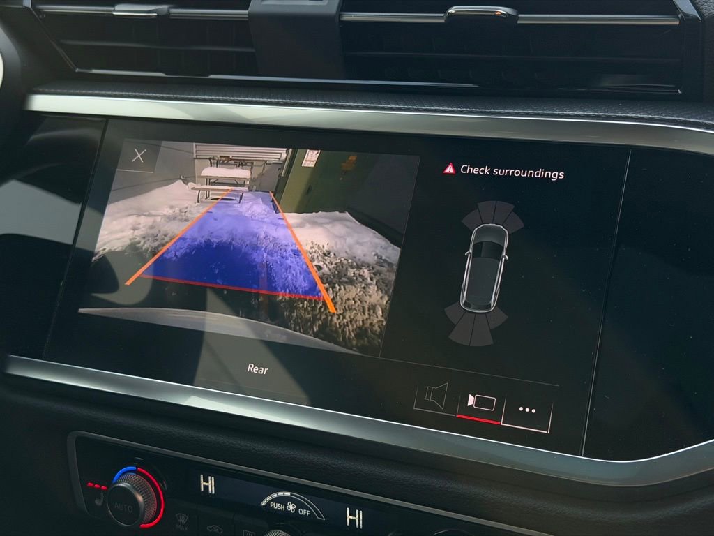 New 2025 Audi Q3 2.0T Premium AWD/4WD image 18