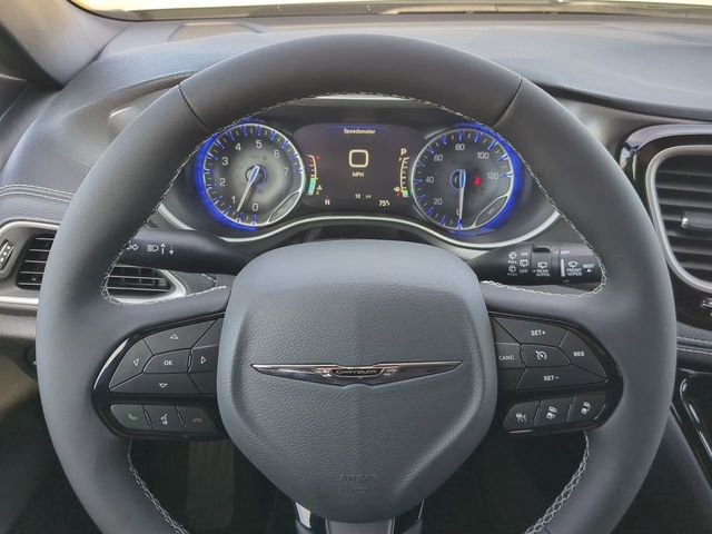 New 2026 Chrysler Pacifica Select w/ S Appearance Package image 33