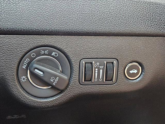 Used 2022 Chrysler 300 Touring L image 15